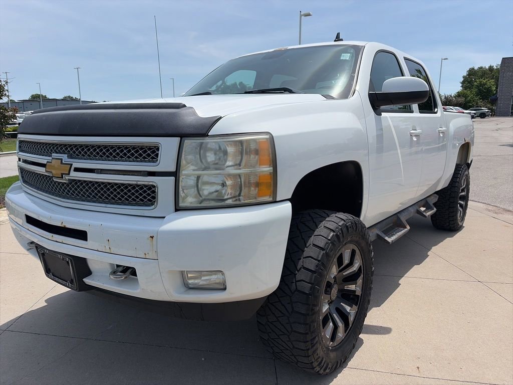 Used 2013 Chevrolet Silverado 1500 LT w/ All-Star Edition AWD/4WD image 4