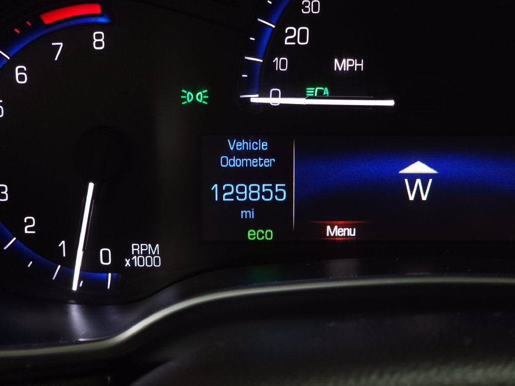 Used 2016 Cadillac SRX Luxury w/ Driver Awareness Package FWD image 19
