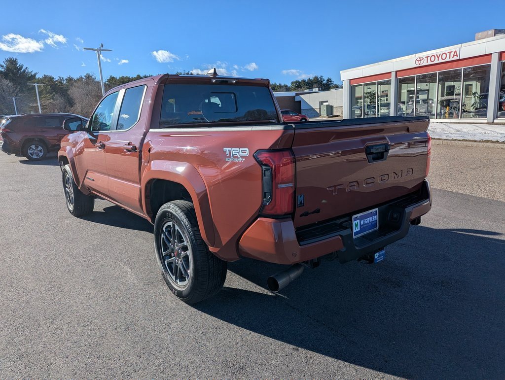 Used 2025 Toyota Tacoma TRD Sport image 3