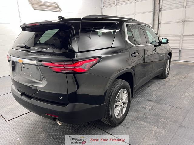 Used 2023 Chevrolet Traverse LT image 8