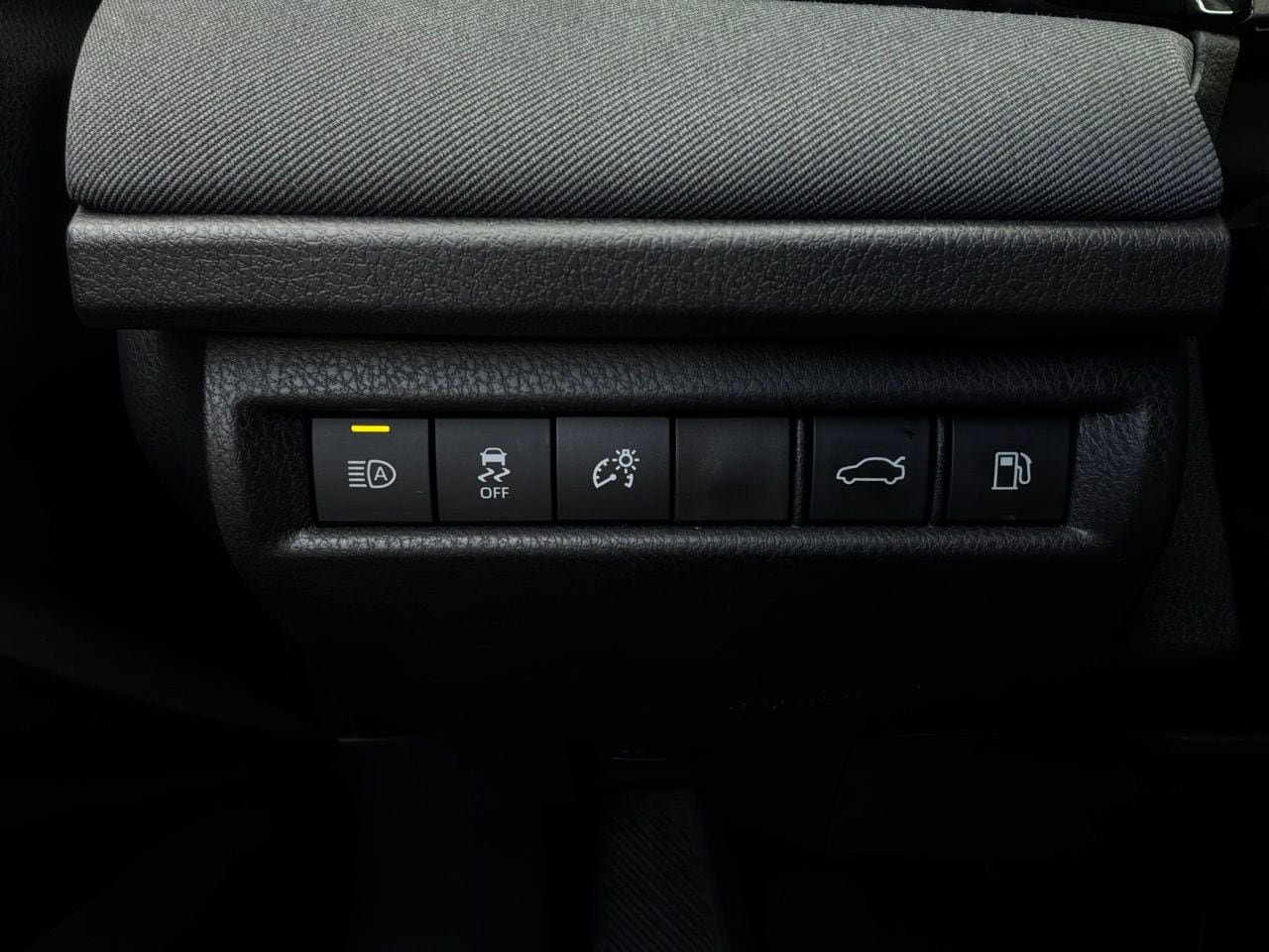 Used 2026 Toyota Camry LE FWD image 24