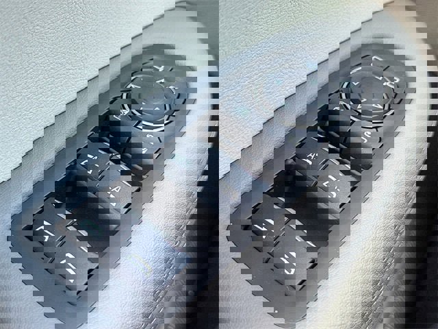 New 2025 Cadillac XT6 Premium Luxury w/ Technology Package image 25