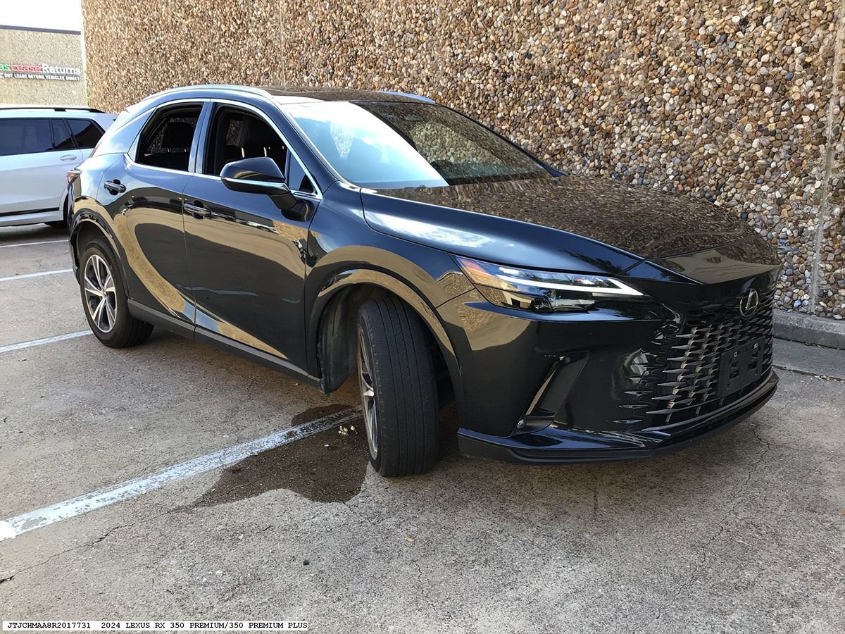 Used 2024 Lexus RX 350 Premium w/ Accessory Package (Z1) FWD image 4
