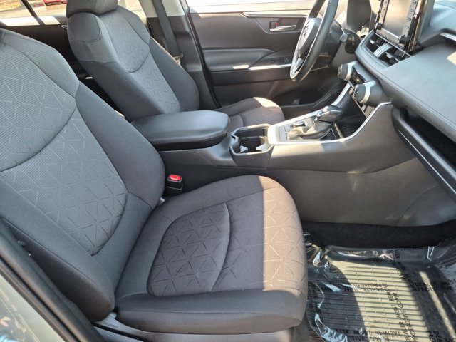 Used 2021 Toyota RAV4 XLE w/ Convenience Package AWD/4WD image 22