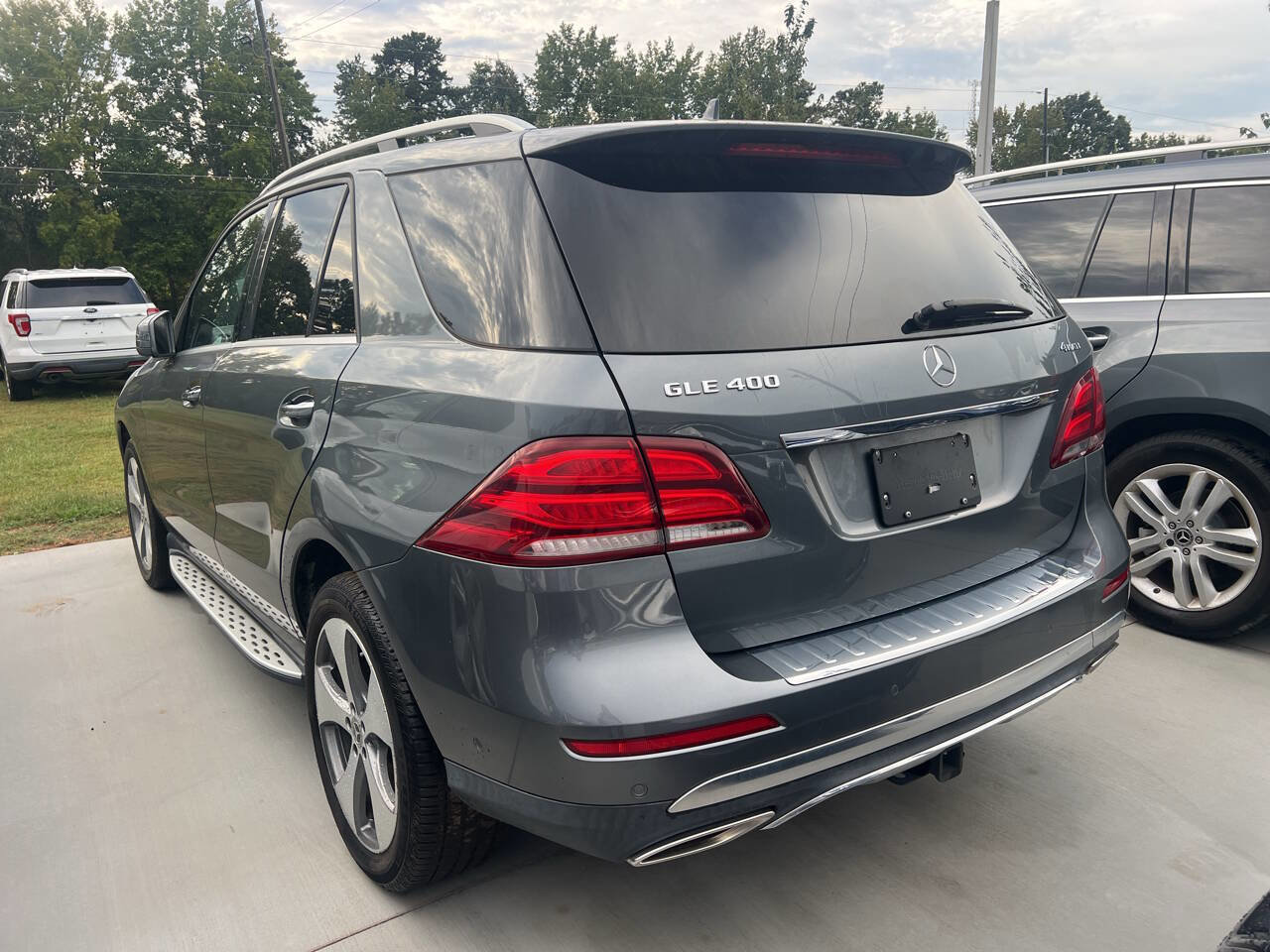 Used 2019 Mercedes-Benz GLE 400 4MATIC image 5