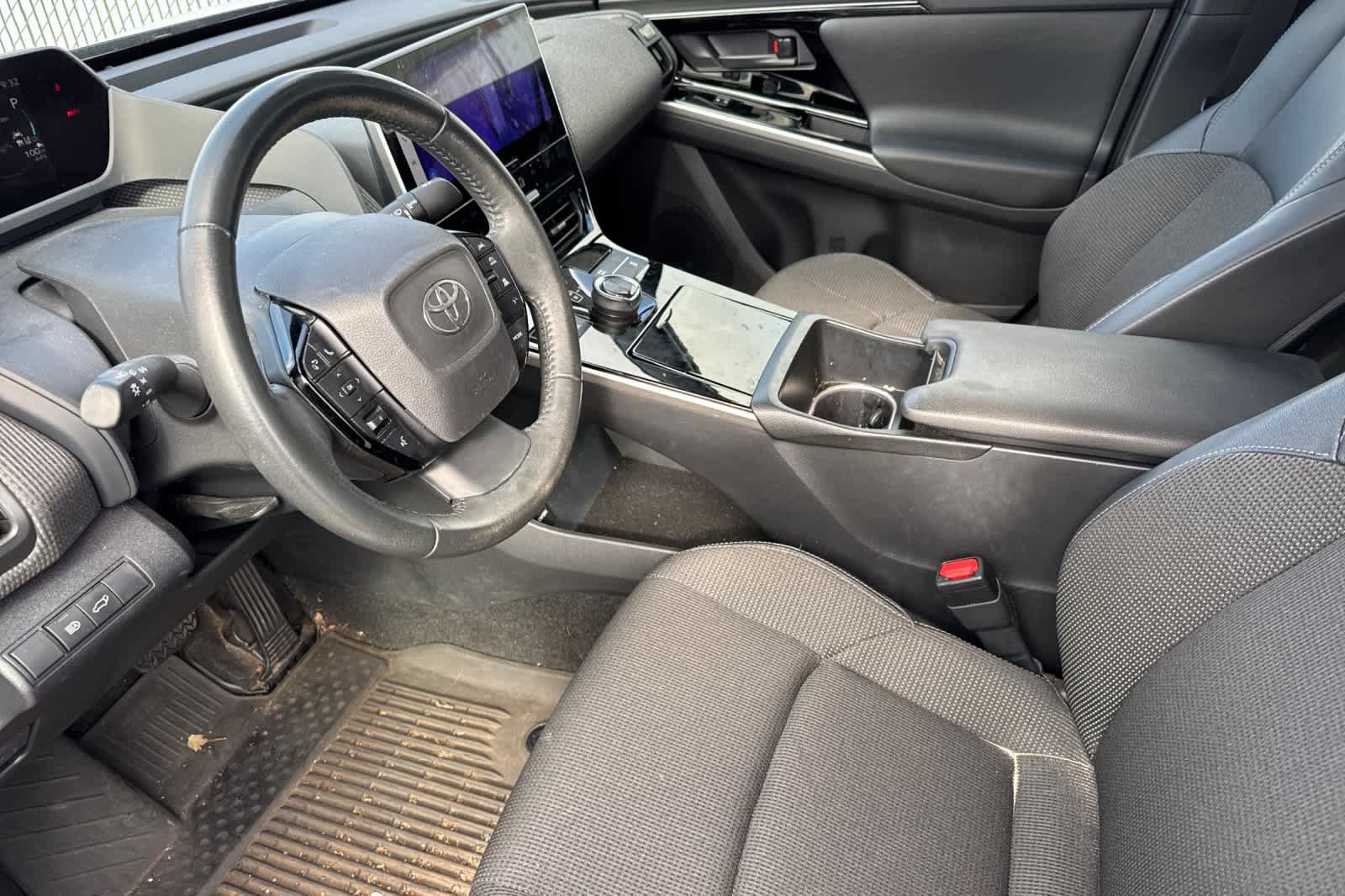 Certified 2024 Toyota bZ4X FWD image 9