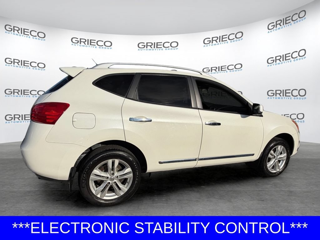 Used 2012 Nissan Rogue SV w/ Premium Pkg AWD/4WD image 7