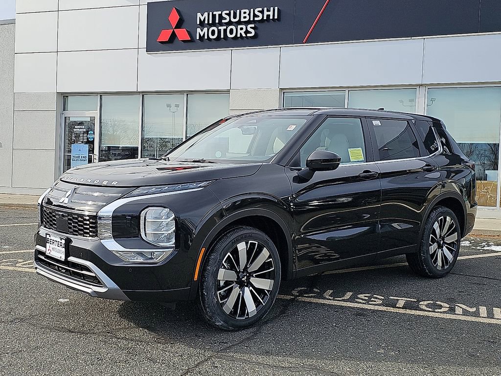 New 2026 Mitsubishi Outlander SE AWD/4WD image 2