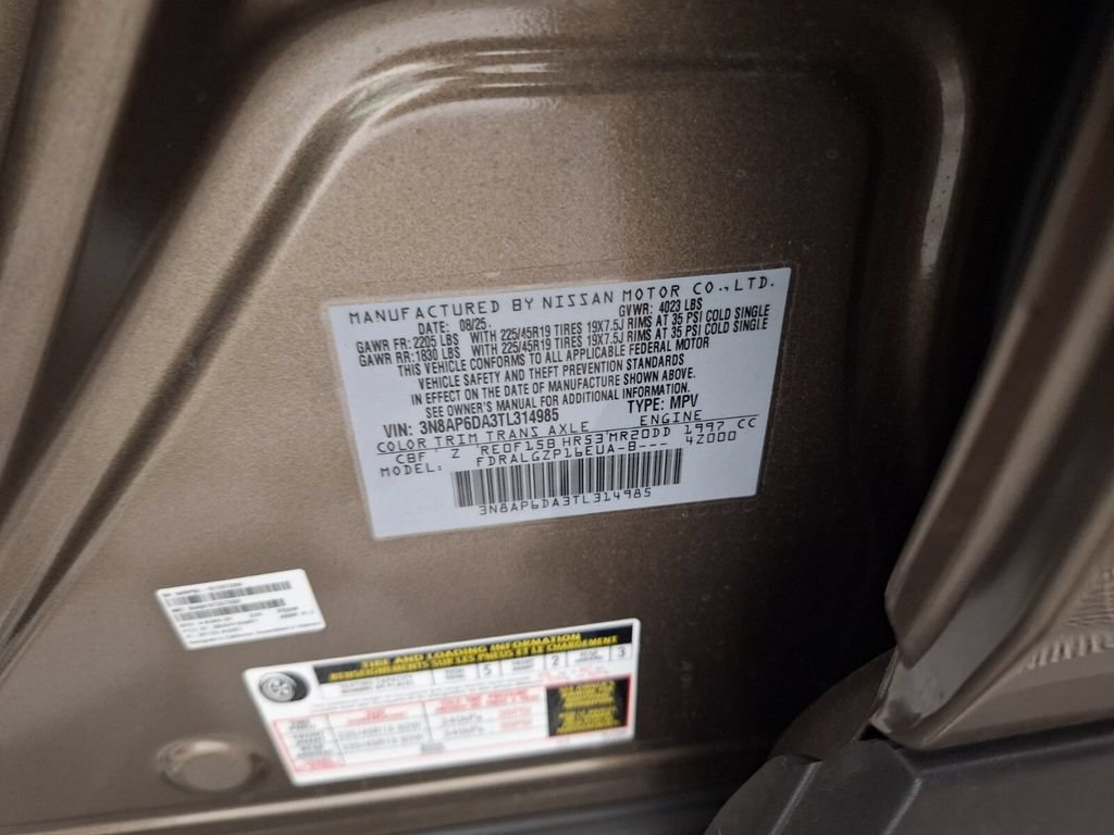 Used 2026 Nissan Kicks SR FWD image 30