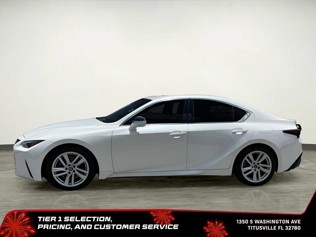 Used 2023 Lexus IS 300 w/ Comfort Package RWD image 3