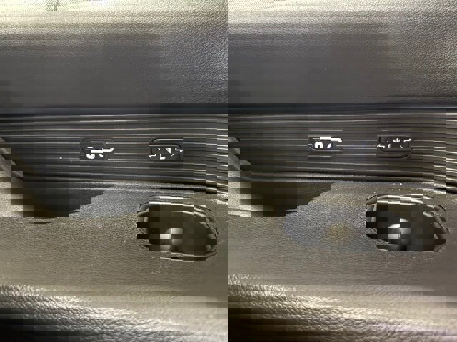 New 2025 Jeep Wagoneer Series III w/ Premium Group I image 25