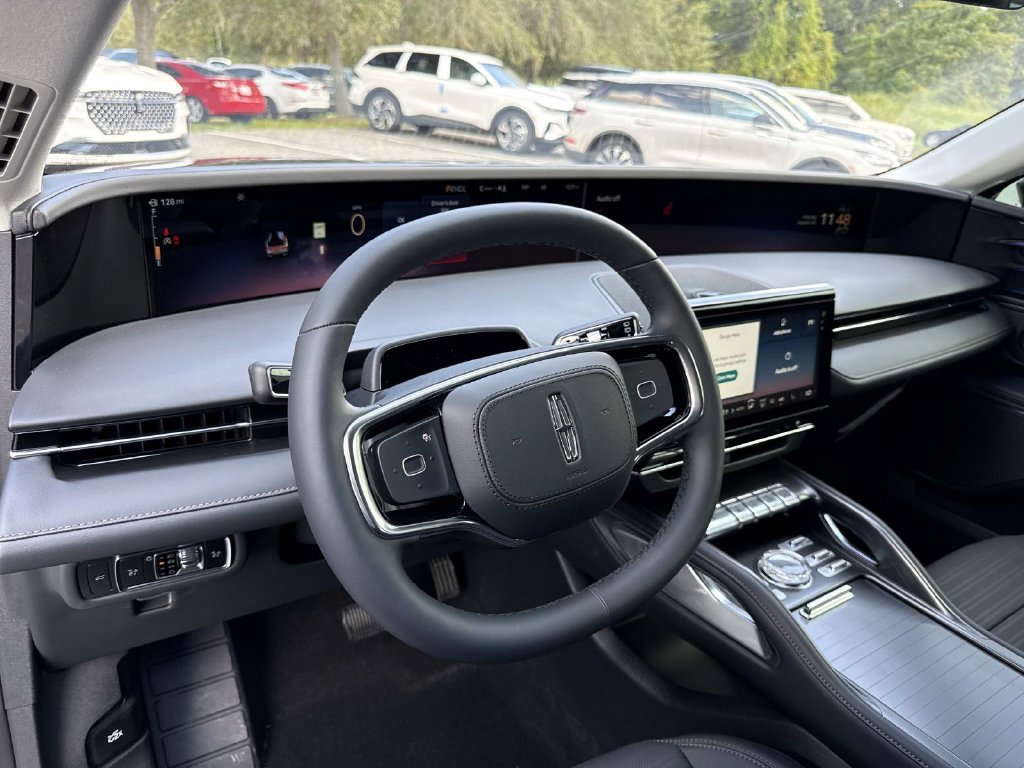 New 2026 Lincoln Nautilus Reserve w/ Jet Appearance Package AWD/4WD image 34