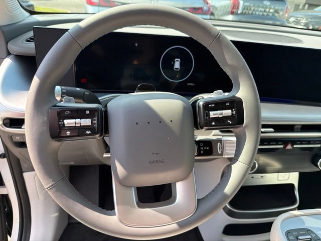 Certified 2026 Hyundai Ioniq 9 SEL AWD/4WD image 13