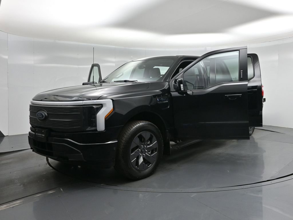 Certified 2023 Ford F150 Lightning Lariat w/ Equipment Group 511A High image 32