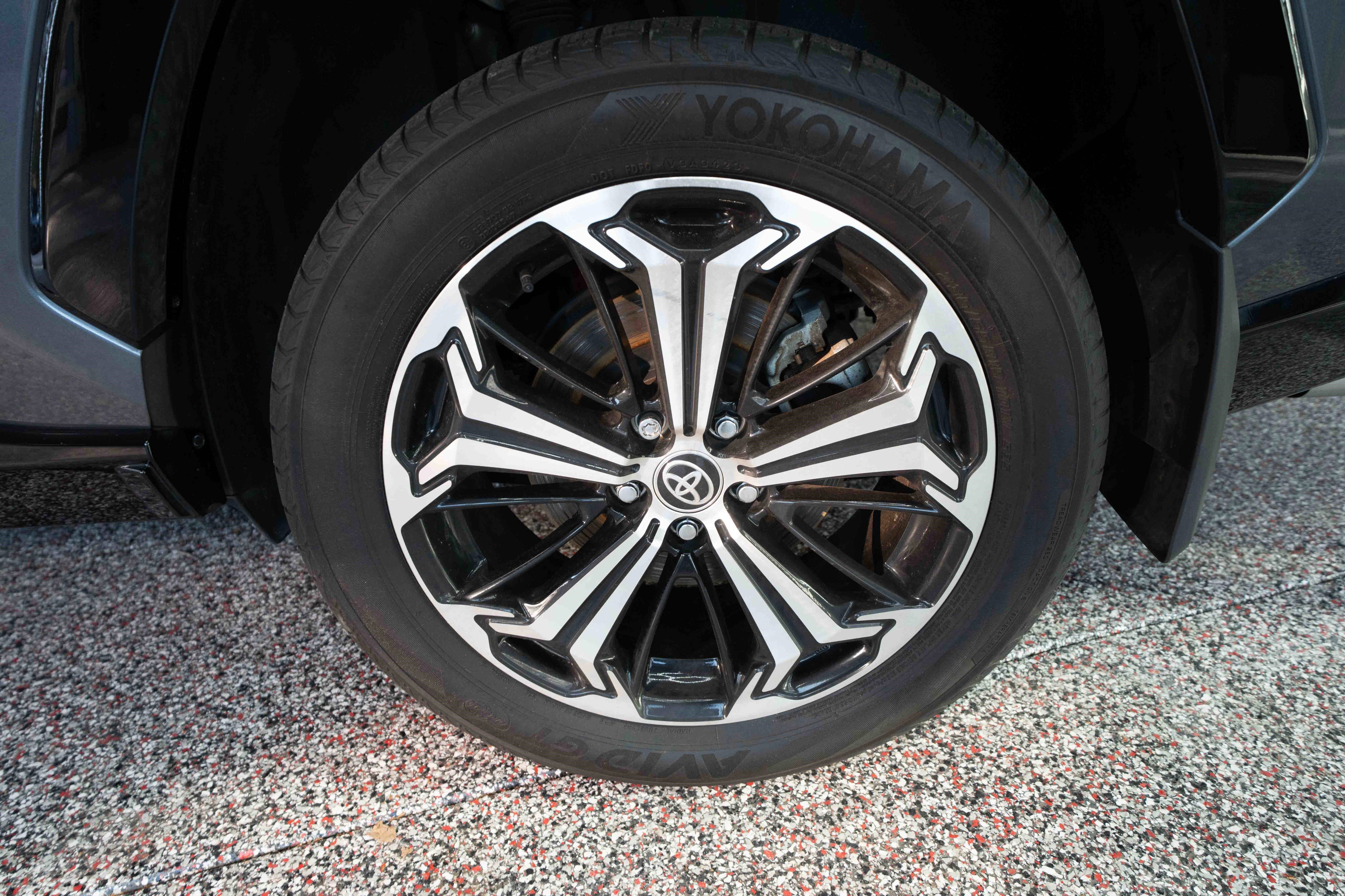 Used 2023 Toyota RAV4 XSE image 31