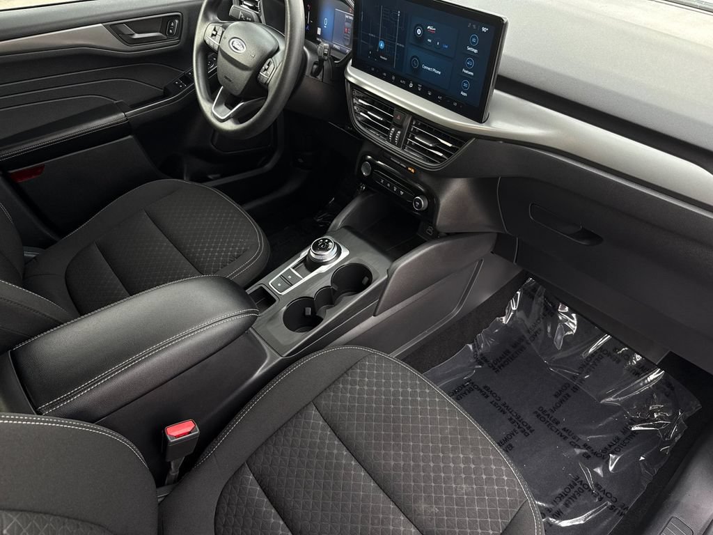 Used 2025 Ford Escape Active w/ Tech Pack #1 FWD image 15