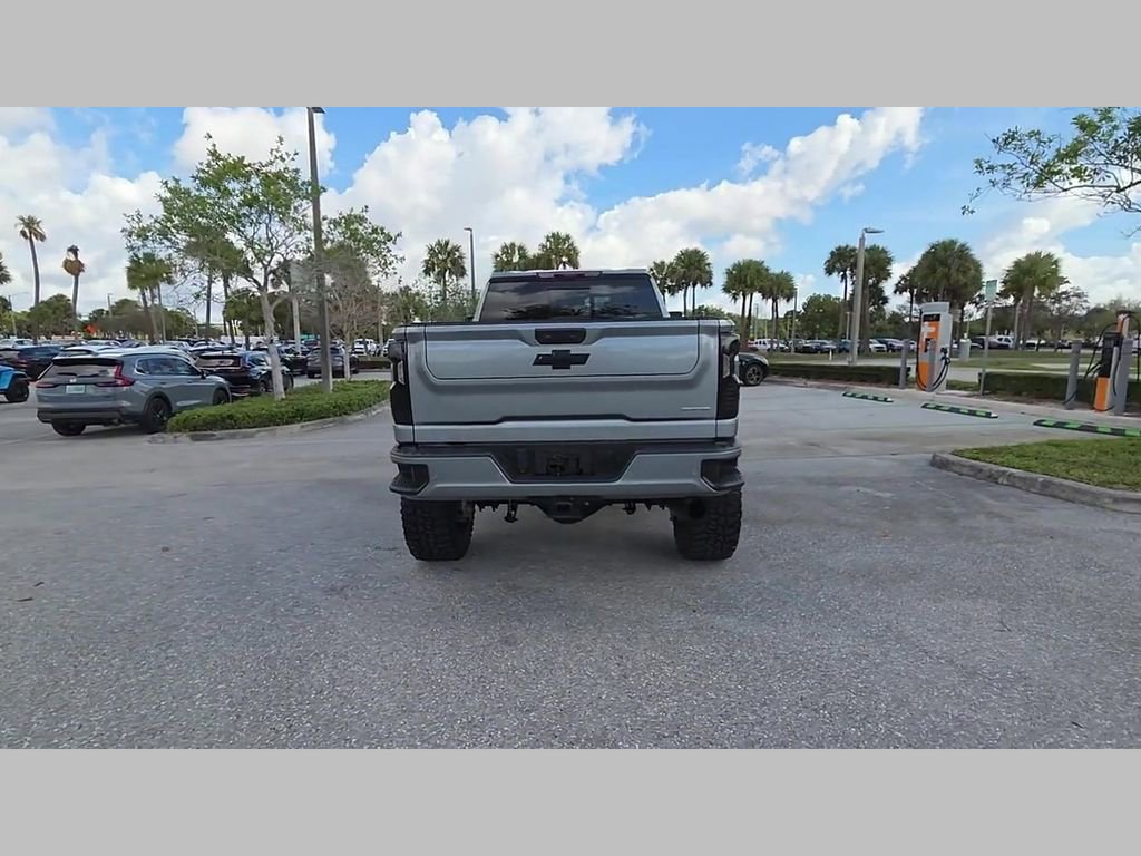 Used 2024 Chevrolet Silverado 2500 High Country w/ High Country Premium Package image 40