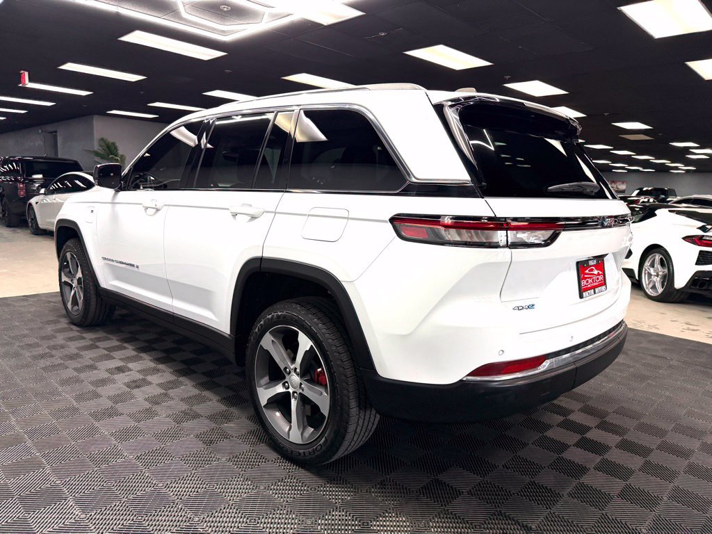 Used 2022 Jeep Grand Cherokee Limited 4xe AWD/4WD image 11