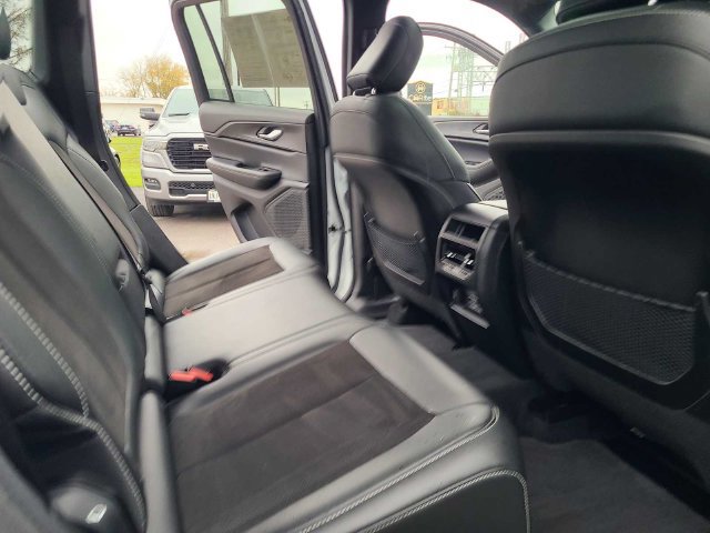 Used 2023 Jeep Grand Cherokee Altitude AWD/4WD image 23