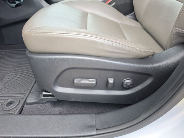 Used 2014 Hyundai Santa Fe Limited AWD/4WD image 18