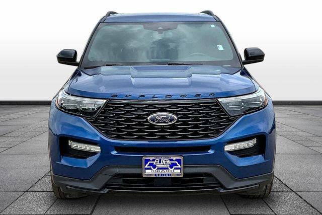 Used 2023 Ford Explorer ST-Line w/ Class IV Trailer Tow Package RWD image 3