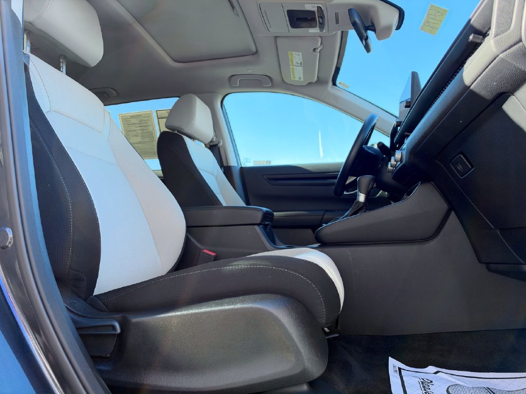 Used 2024 Honda CR-V EX image 10