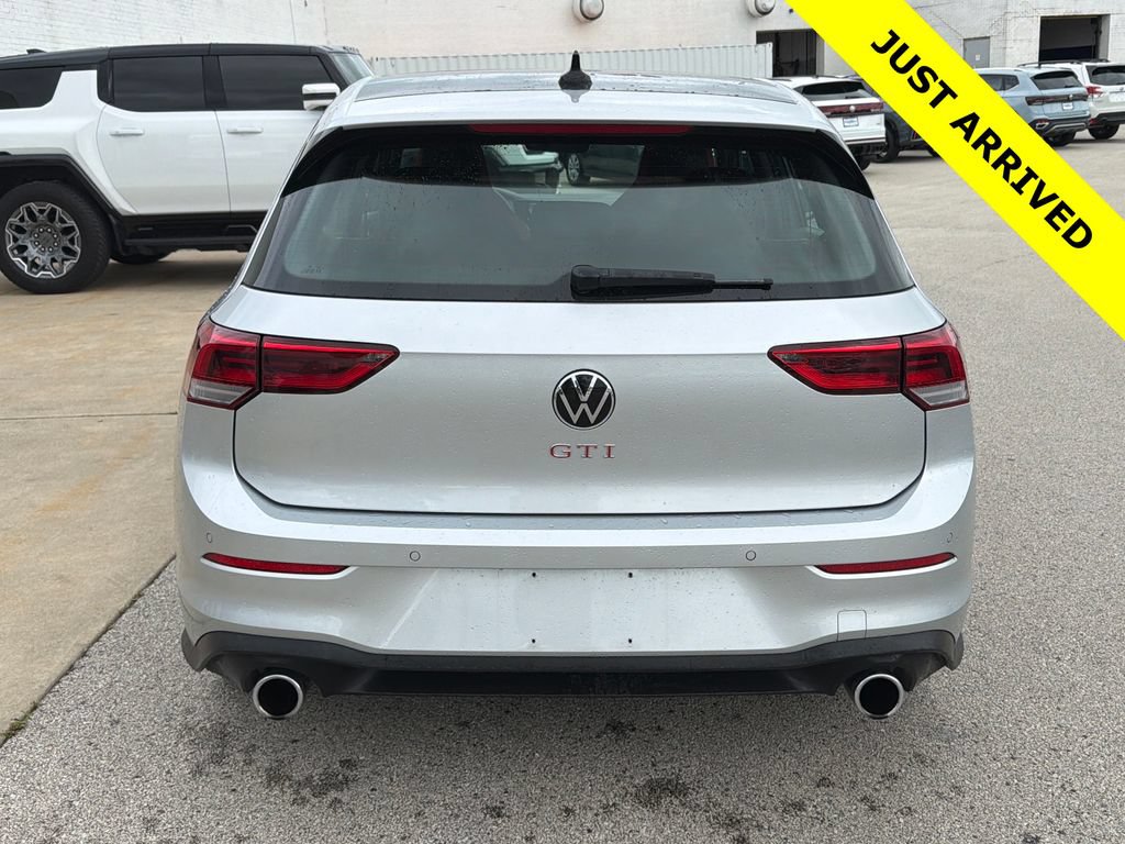 Certified 2024 Volkswagen GTI SE FWD image 5