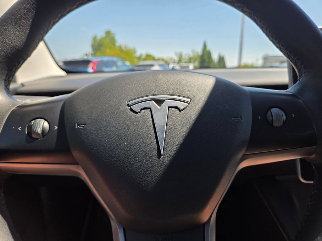 Used 2021 Tesla Model 3 Standard Range Plus RWD image 23