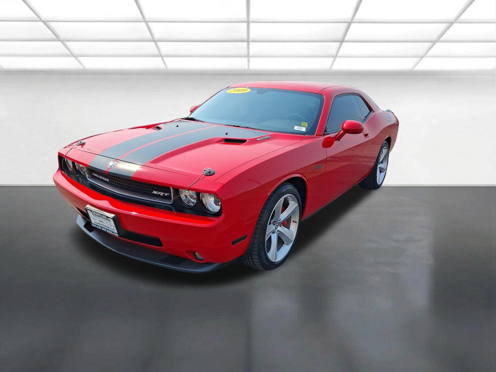 Used 2009 Dodge Challenger SRT8 w/ SRT Option Group II RWD image 7