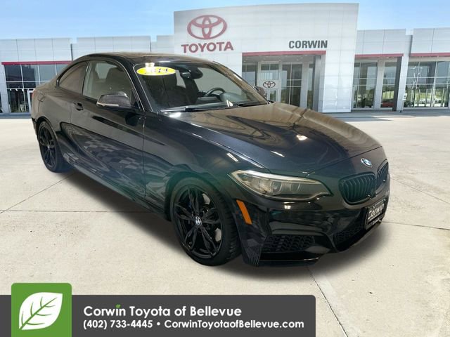 Used 2014 BMW M235i Coupe image 2