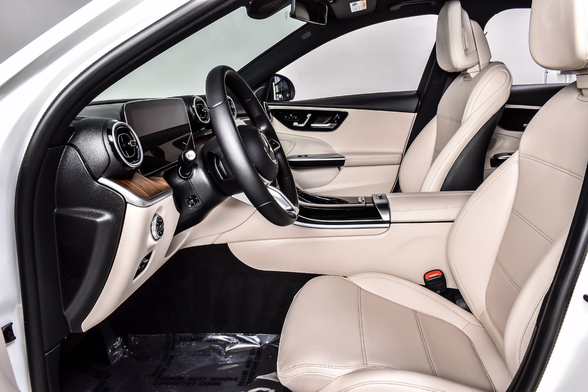 Used 2023 Mercedes-Benz C 300 4MATIC Sedan image 14