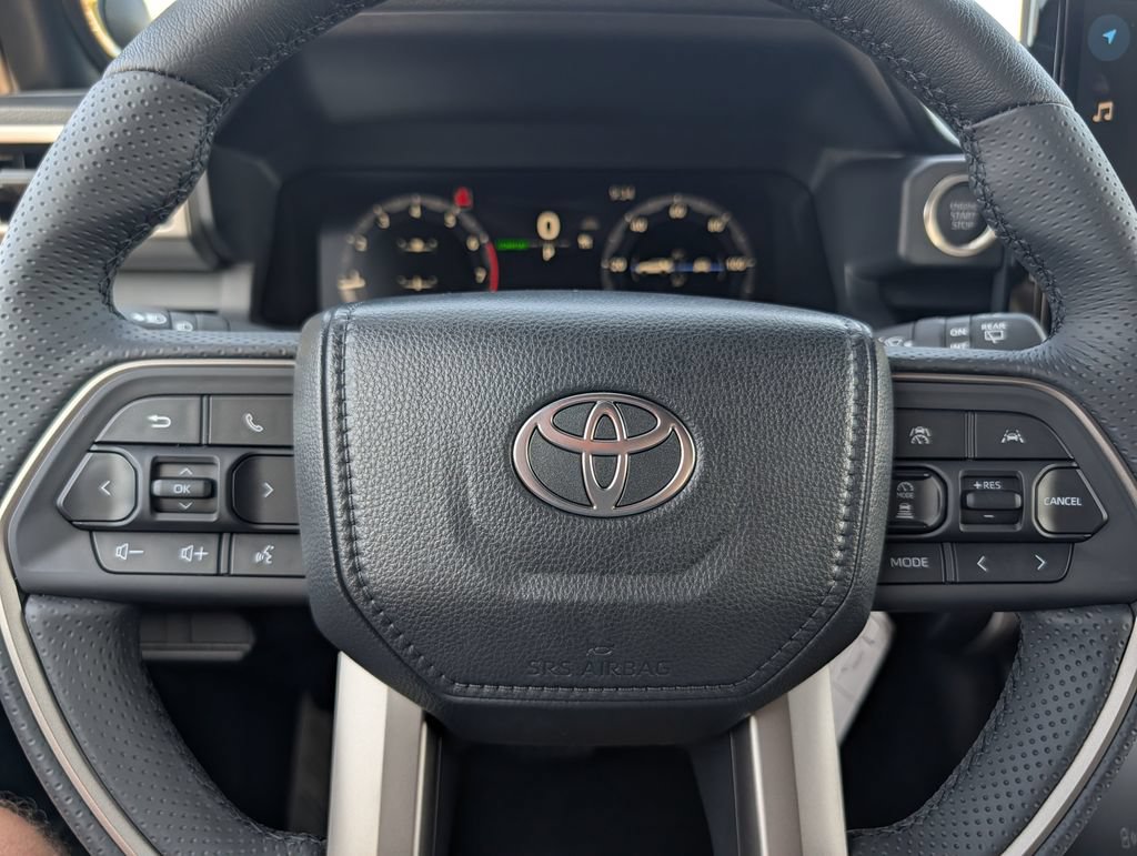 New 2026 Toyota 4Runner Limited AWD/4WD image 32