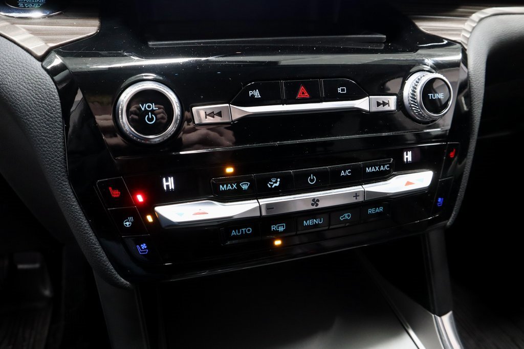 Certified 2021 Ford Explorer Limited w/ Hybrid Equipment Group 310A image 36