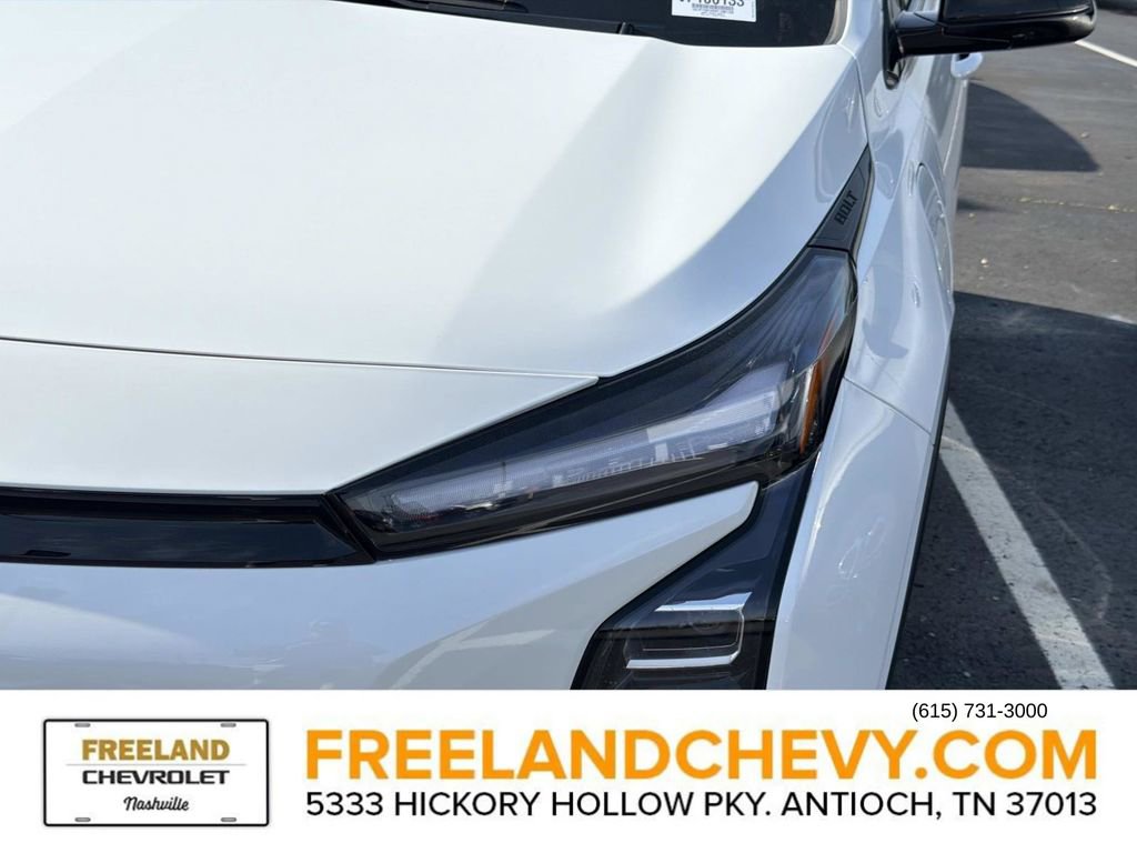 New 2027 Chevrolet Bolt LT w/ Comfort Package image 7