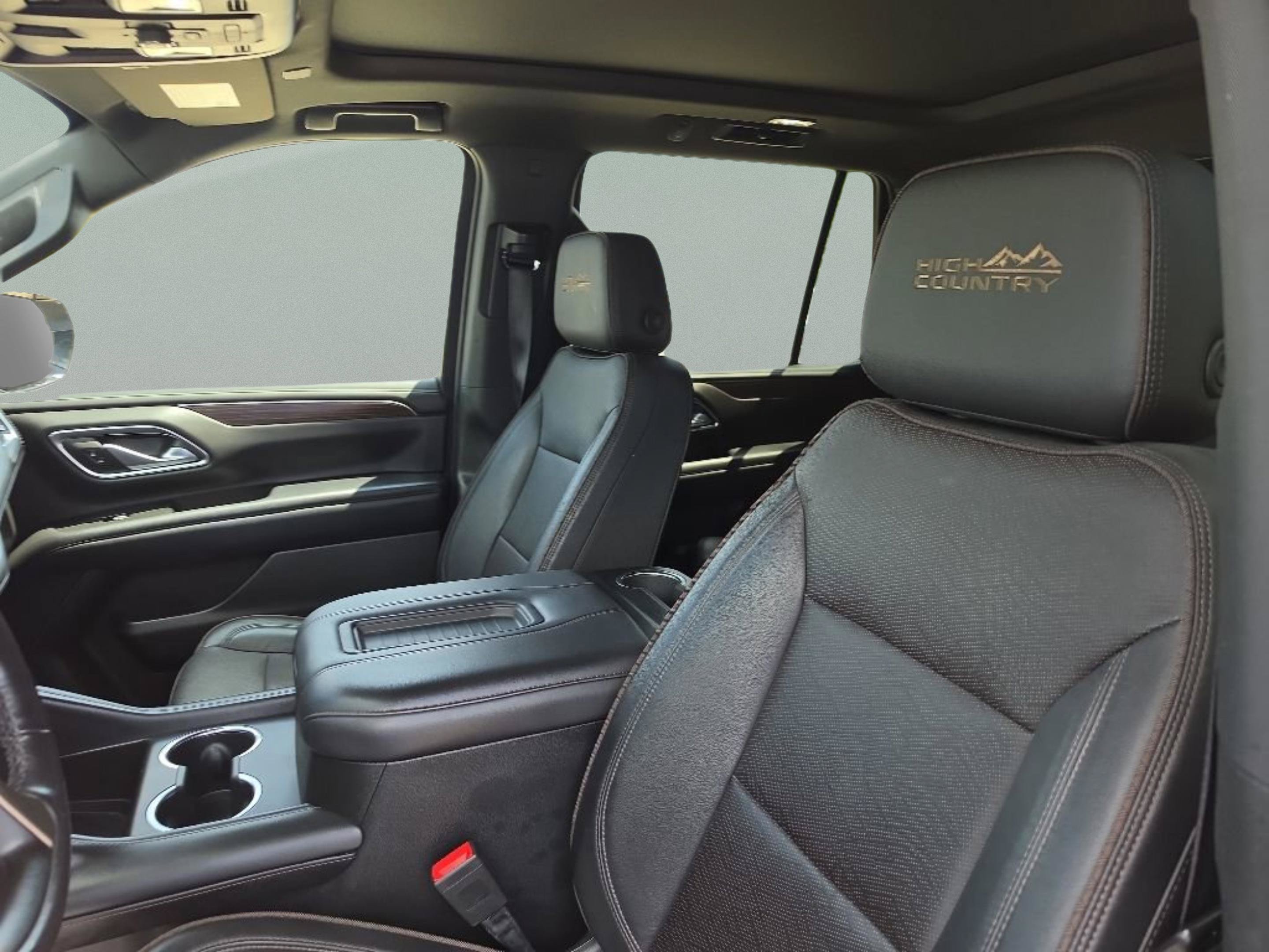 Used 2022 Chevrolet Tahoe High Country AWD/4WD image 21