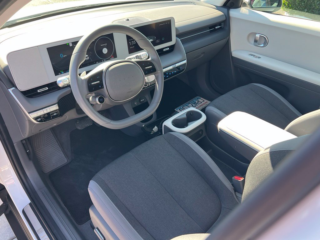 Certified 2024 Hyundai Ioniq 5 SE AWD/4WD image 15