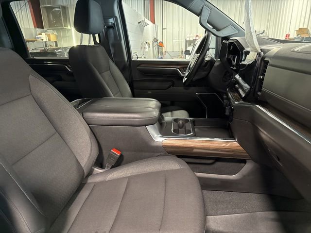 Used 2024 Chevrolet Silverado 2500 LT w/ All Star Edition image 38