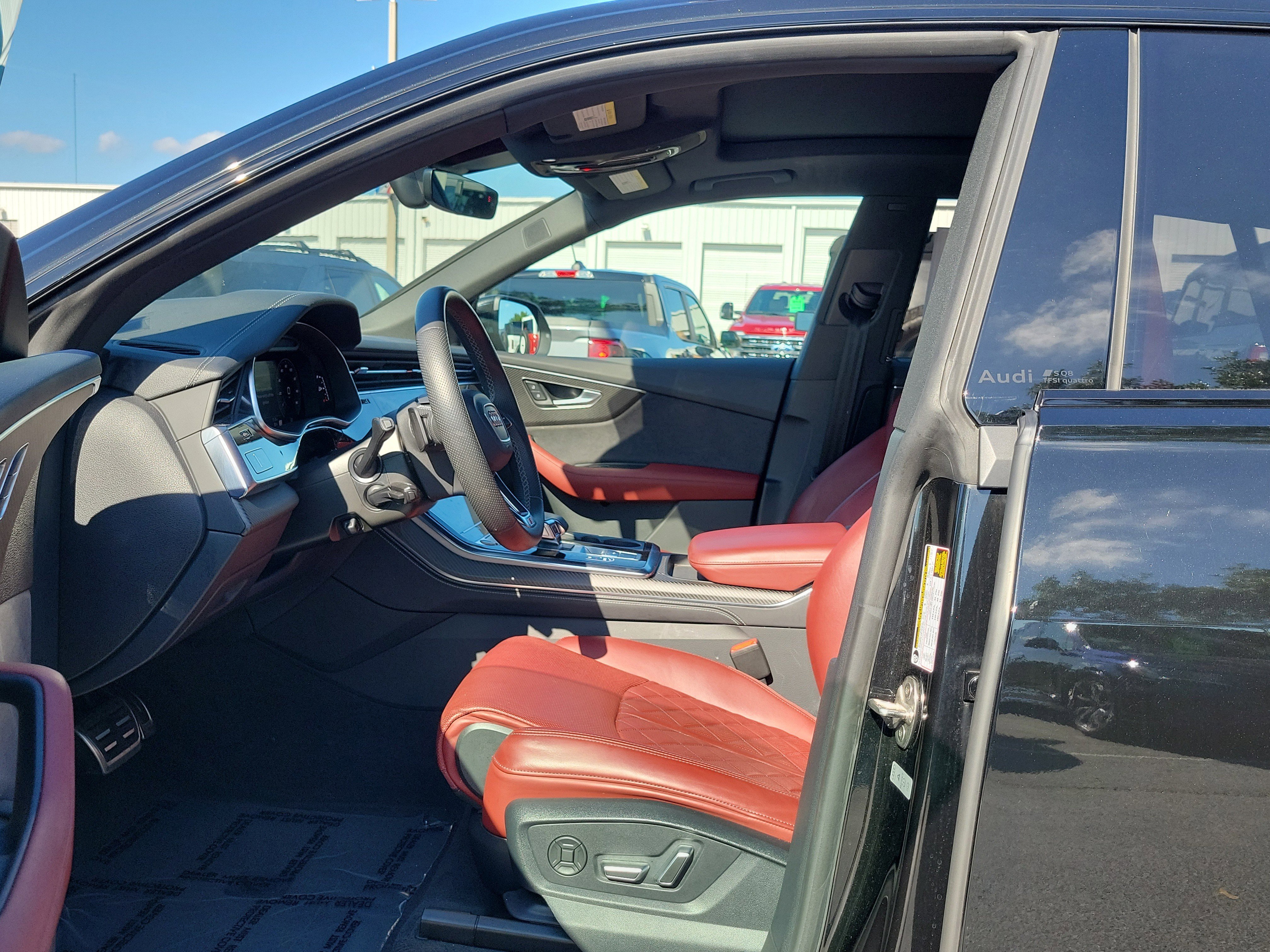 Used 2024 Audi SQ8 Premium Plus image 20