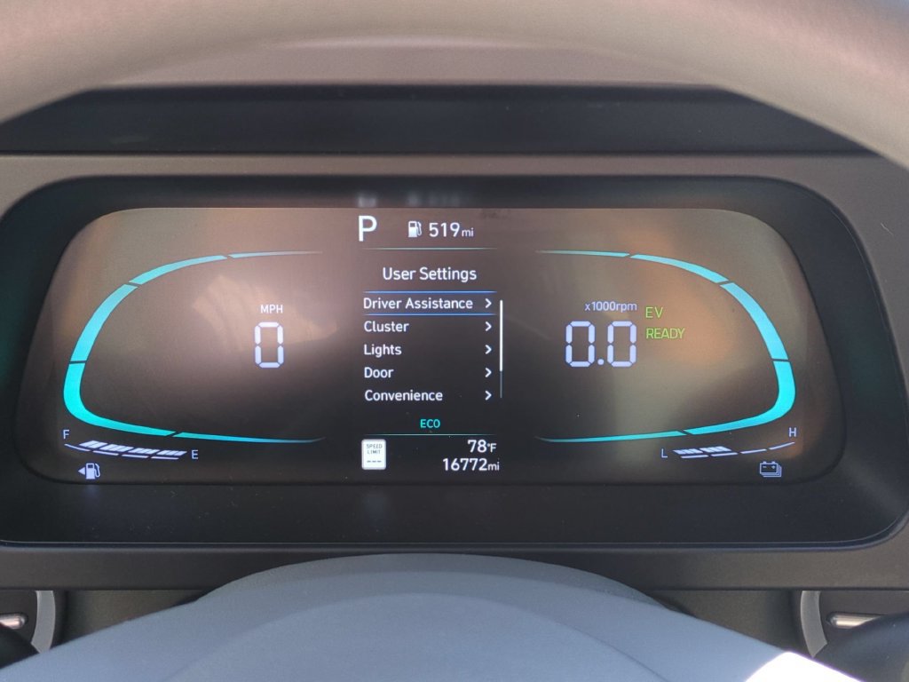 Used 2026 Hyundai Elantra Hybrid FWD image 16