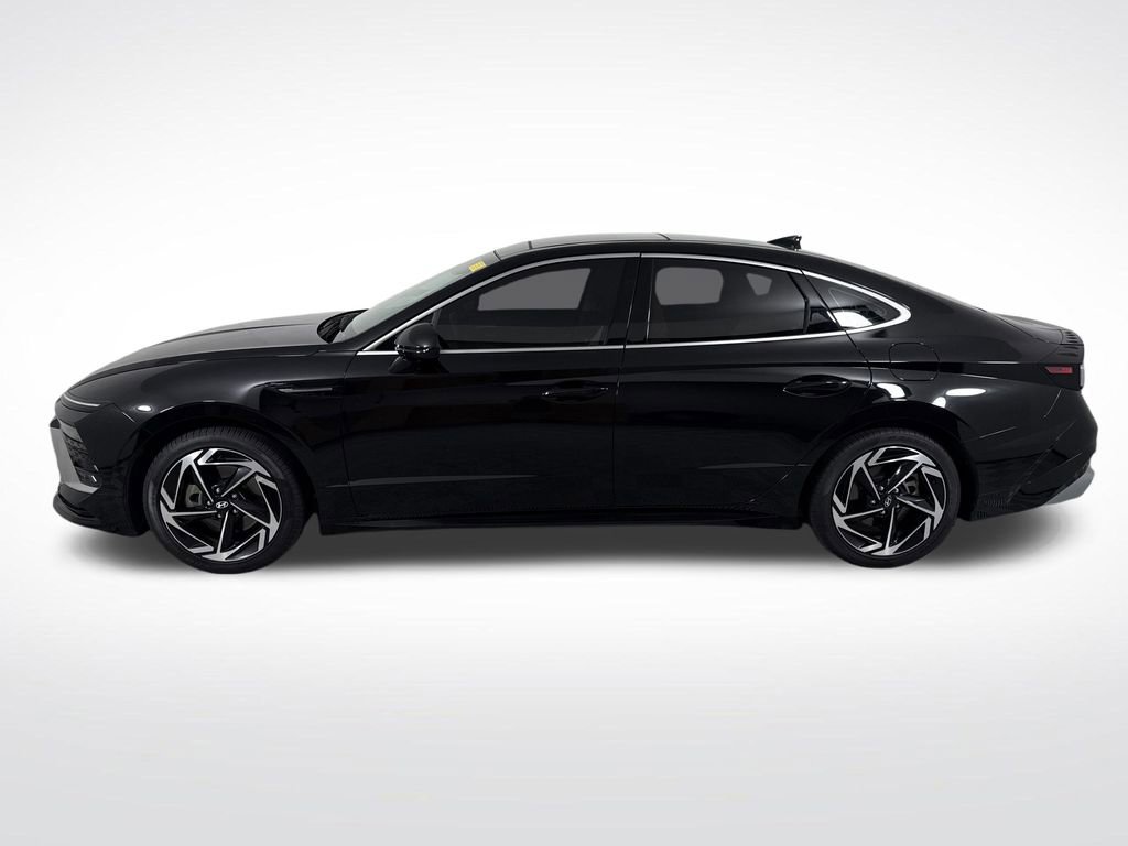 Used 2024 Hyundai Sonata SEL w/ Convenience Package FWD image 8