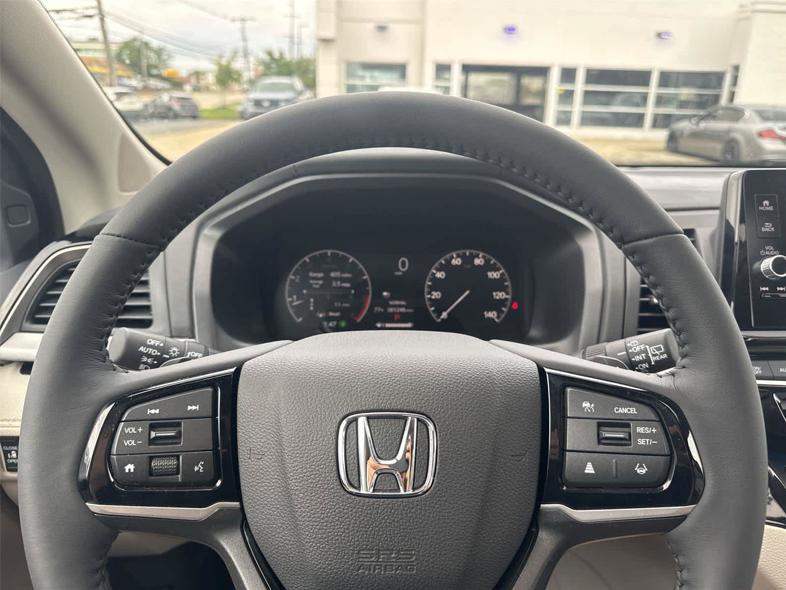Used 2026 Honda Odyssey Touring image 19
