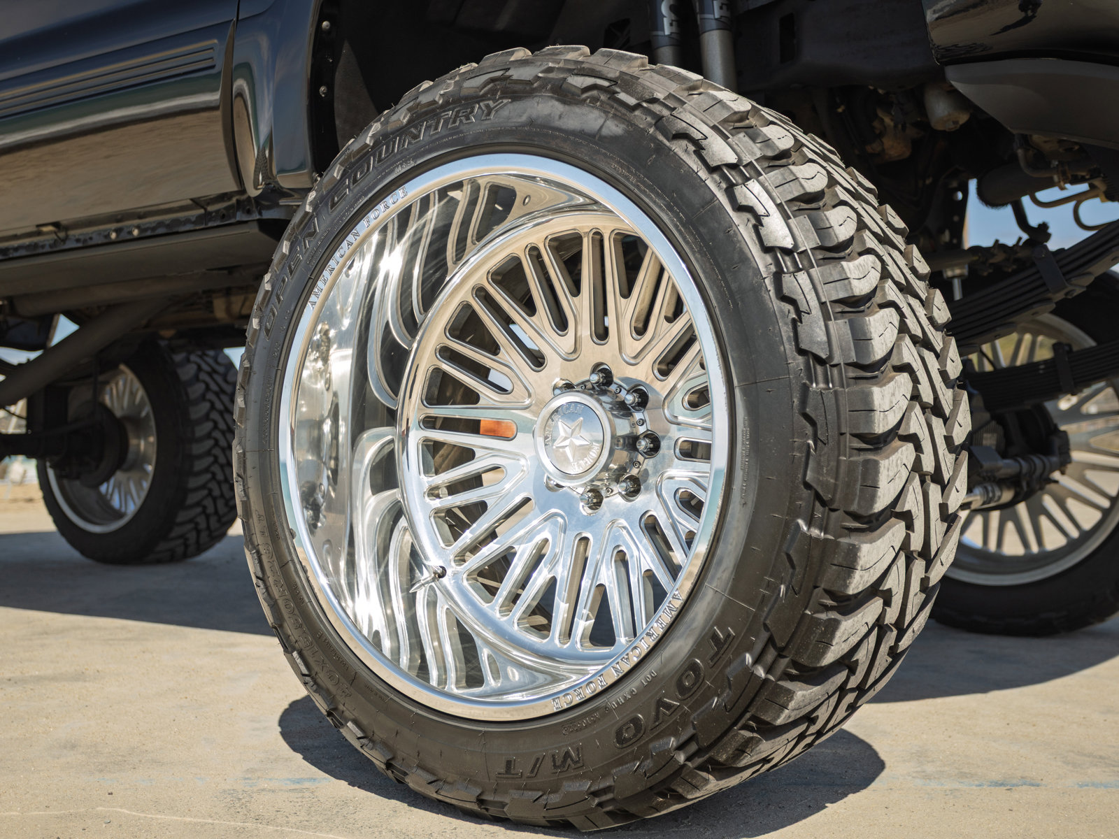 Used 2005 Ford Excursion Eddie Bauer AWD/4WD image 37