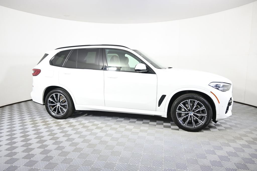 Used 2020 BMW X5 xDrive40i w/ M Sport Package AWD/4WD image 8