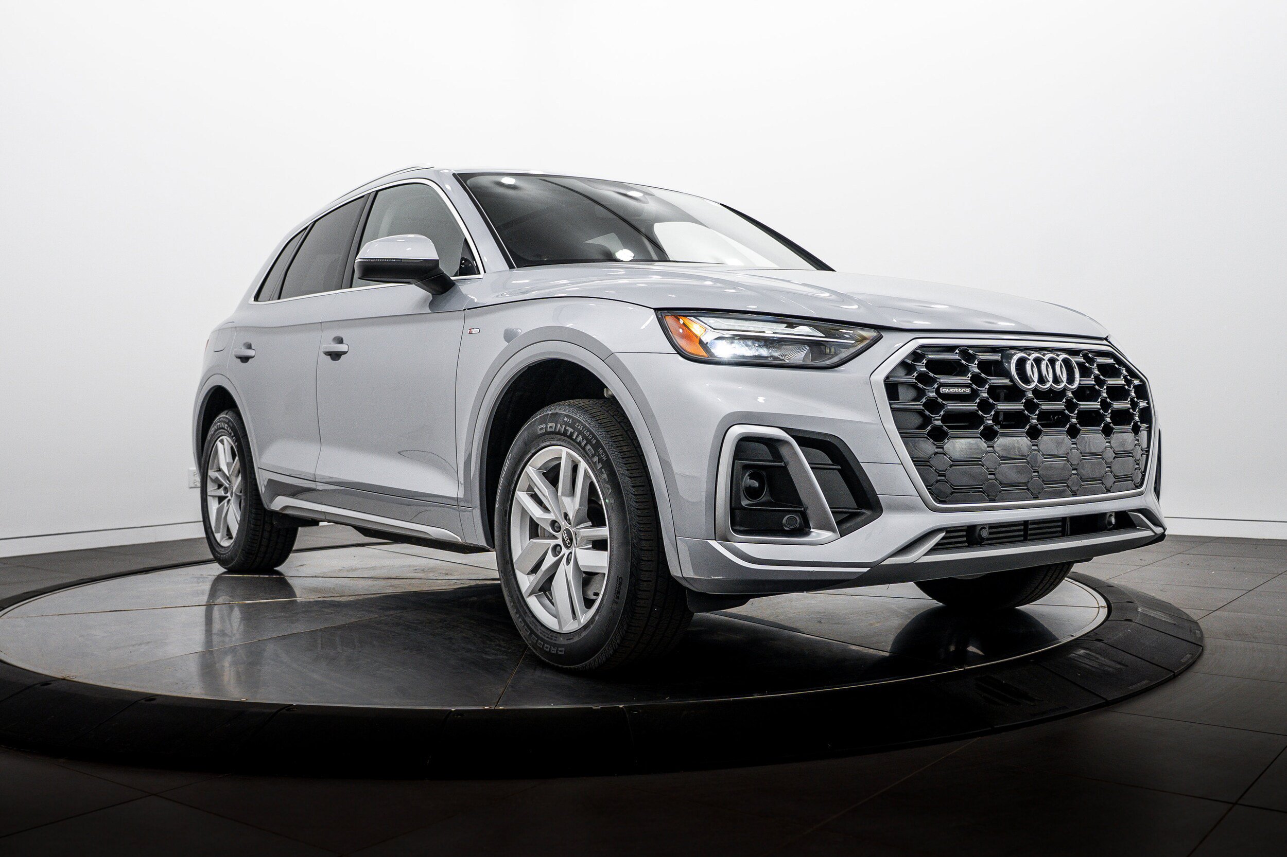 Certified 2023 Audi Q5 2.0T Premium w/ Convenience Package