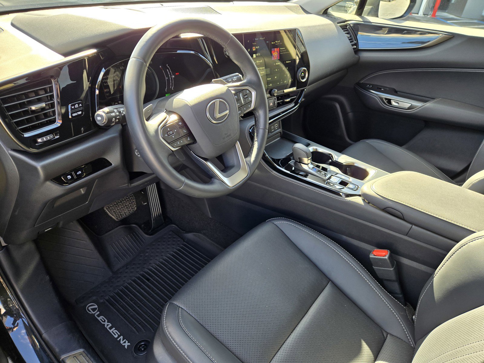 Certified 2025 Lexus NX 350h AWD w/ Accessory Package (2T) image 10