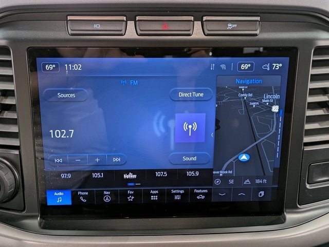 Used 2024 Ford F150 Lightning XLT image 12