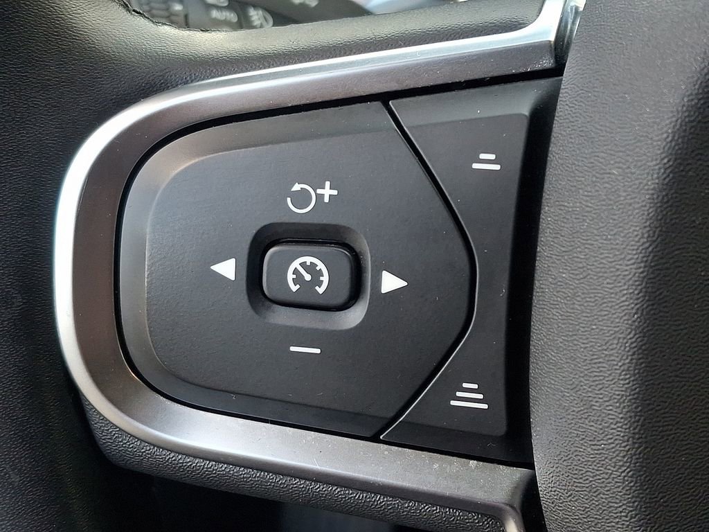 Used 2024 Volvo S60 B5 Core image 21