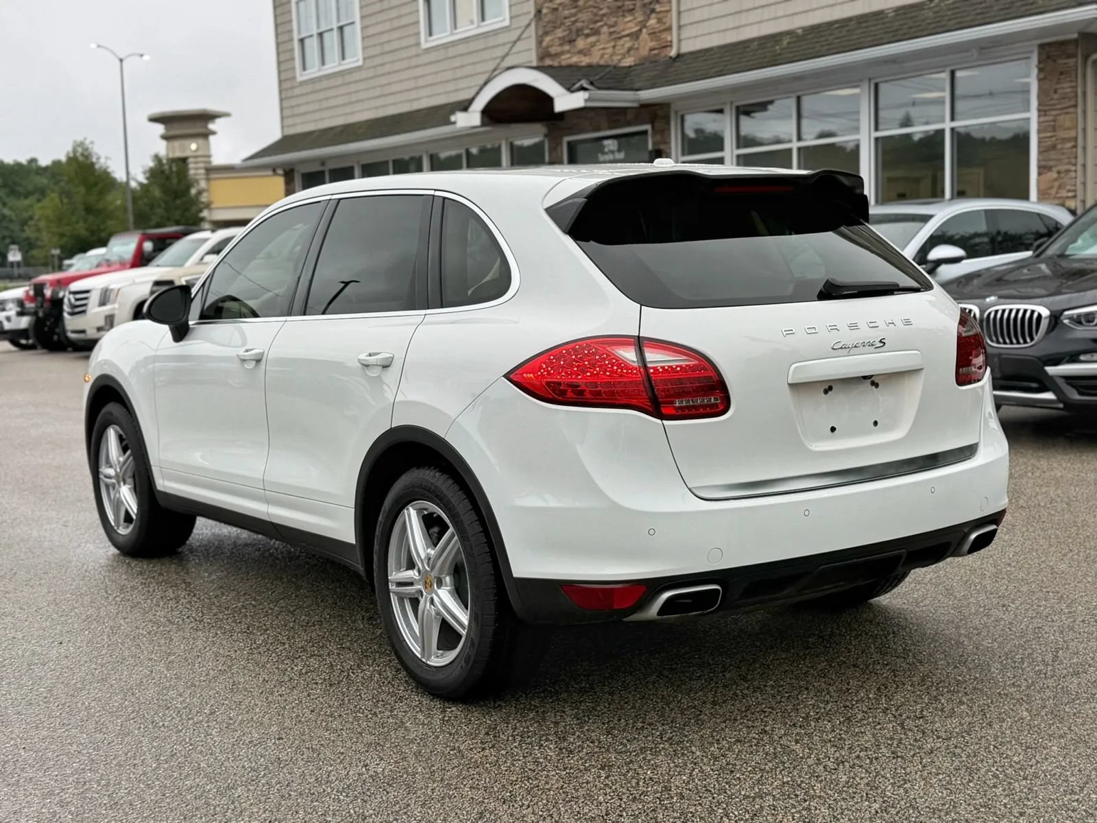 Used 2014 Porsche Cayenne S AWD/4WD image 11