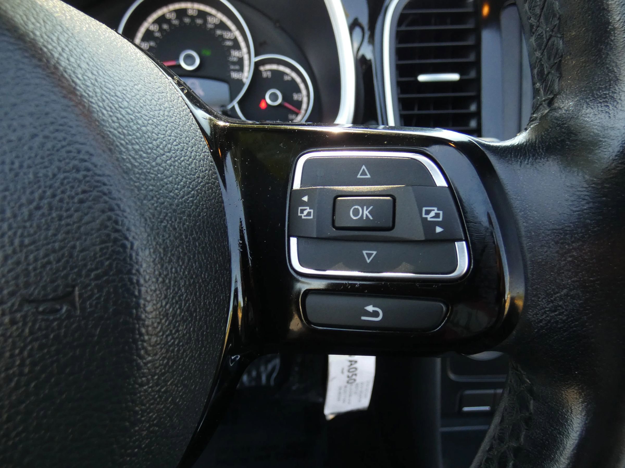 Used 2014 Volkswagen Beetle 2.5 image 47