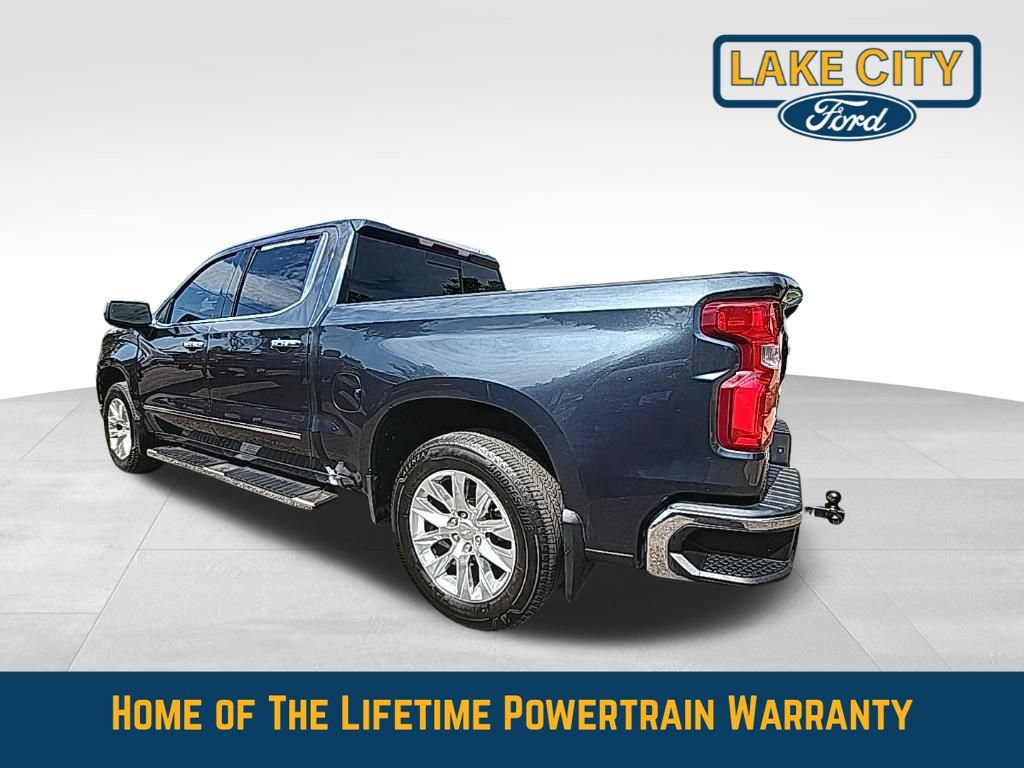 Used 2019 Chevrolet Silverado 1500 LTZ AWD/4WD image 3